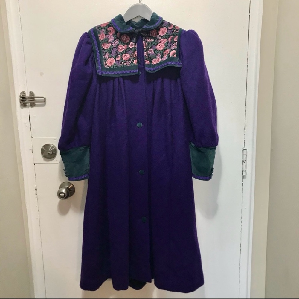 Vintage Early Bloomer Anne of Green Gables victorian purple wool coat 12